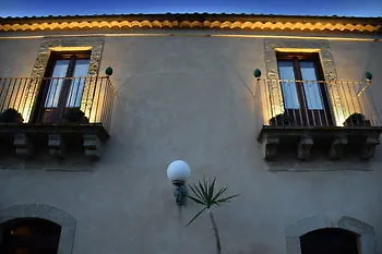 Villa Tasca Turismo Rurale Caltagirone